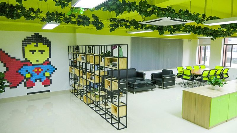 平台型公司主要提供影视制作技术支持，如后期制作、特效制作等。其特点包括：